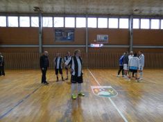 Štefanský halový futbalový turnaj "Mladdých" a "Starých" pánov december 2018...